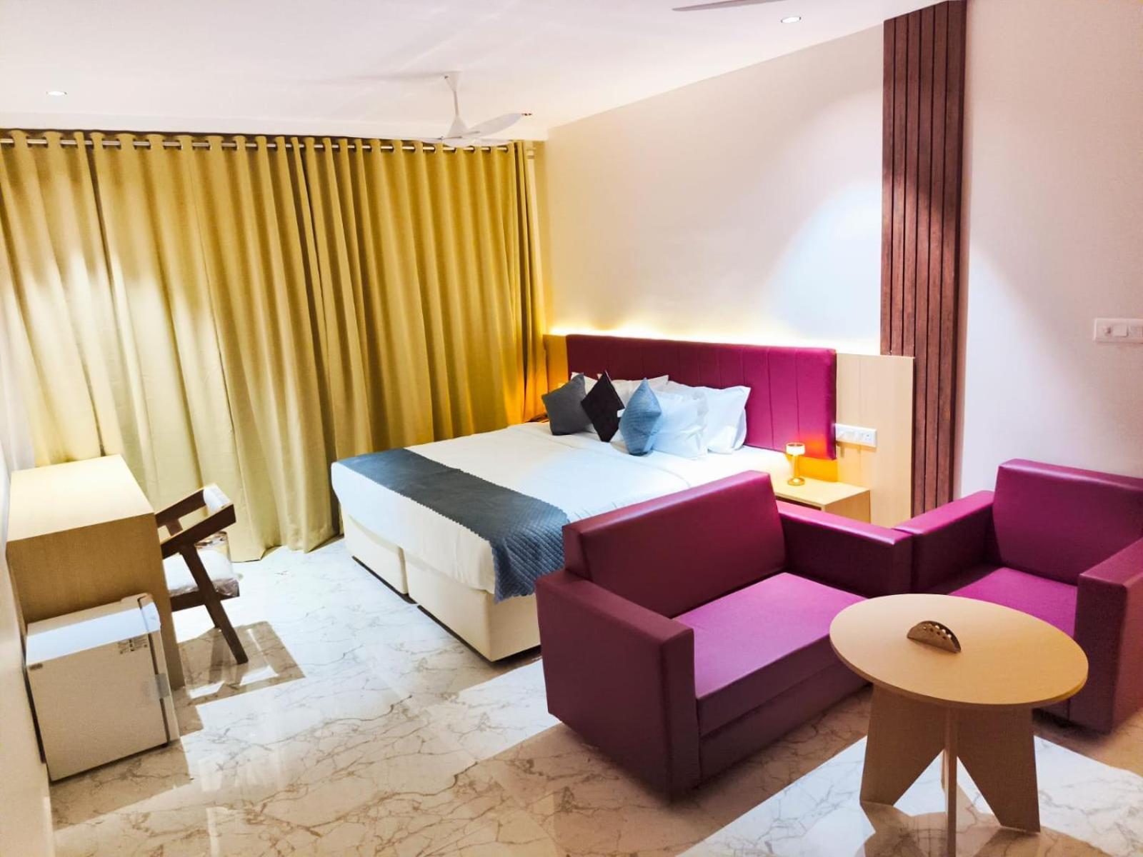 Hotel Meridian Blue Warangal Eksteriør bilde